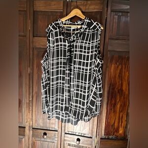 Cato Black and White‎ Grid Pattern Blouse